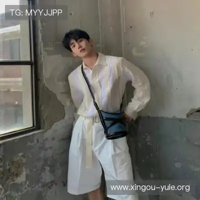 滑凤默